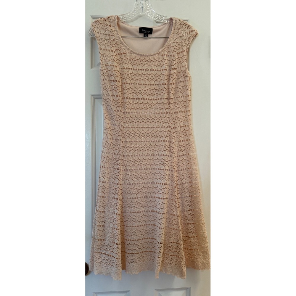 RN Studio Ronni Nicole Peach Lace Sleeveless A-Line Dress Size 6 Scalloped Hem